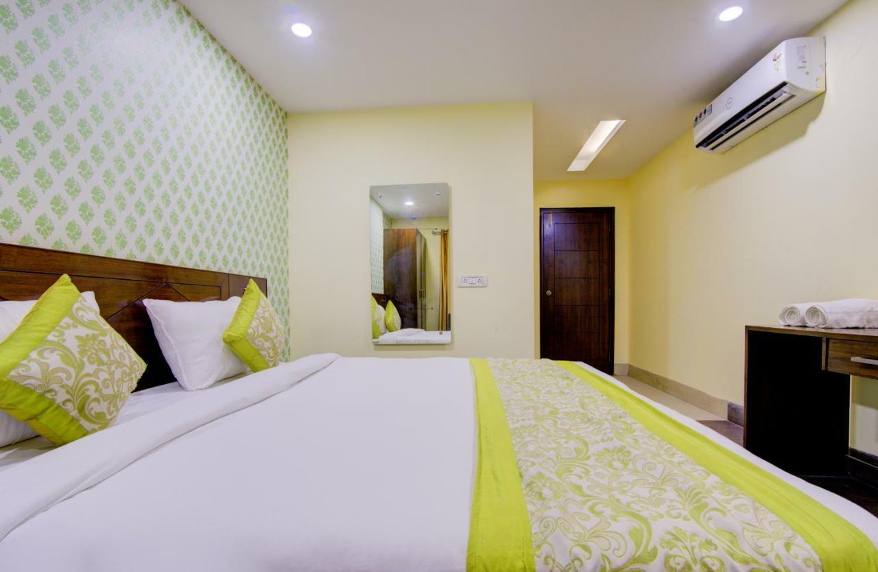 Airport Hotel Daya Capitol Nuova Delhi Esterno foto