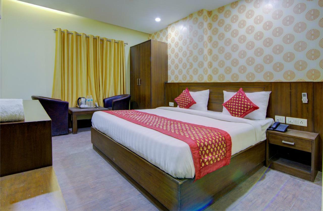 Airport Hotel Daya Capitol Nuova Delhi Esterno foto